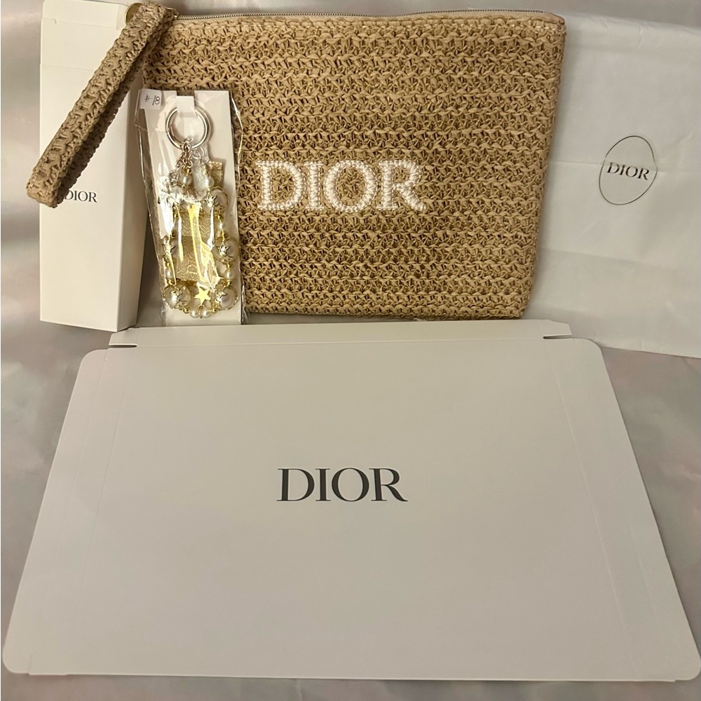Bundled Dior Raffia Wristlet Clutch &  Limited Edition Bag Charm Phone Key Ring - Picture 9 of 10